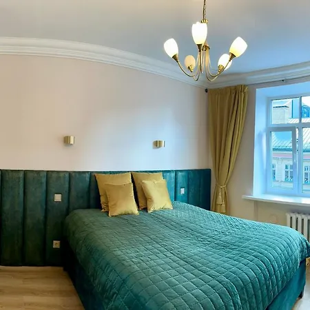 The Pearl Of The Historical Center 55m 1 To 5 Pers Self Check In Апартаменты *