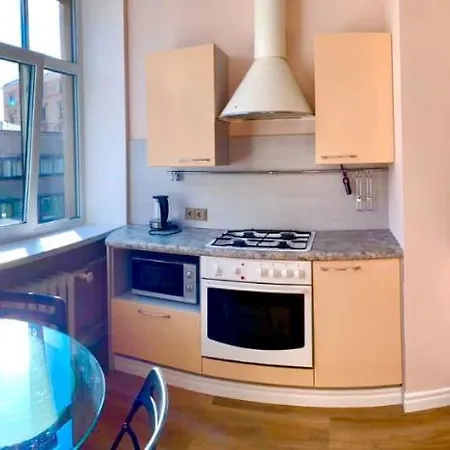 The Pearl Of The Historical Center 55m 1 To 5 Pers Self Check In Apartmán Riga