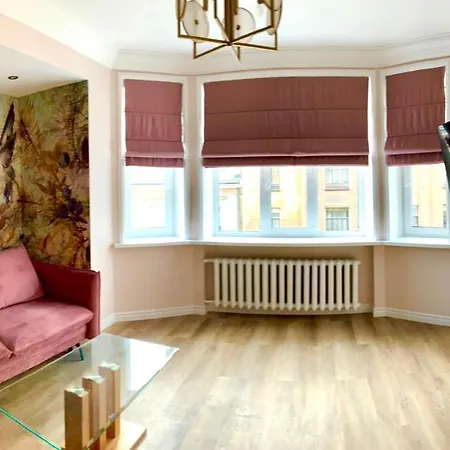 Apartmán The Pearl Of The Historical Center 55m 1 To 5 Pers Self Check In *